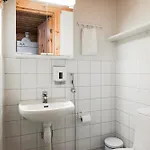Alpesi faház Moekki Vierumaeki